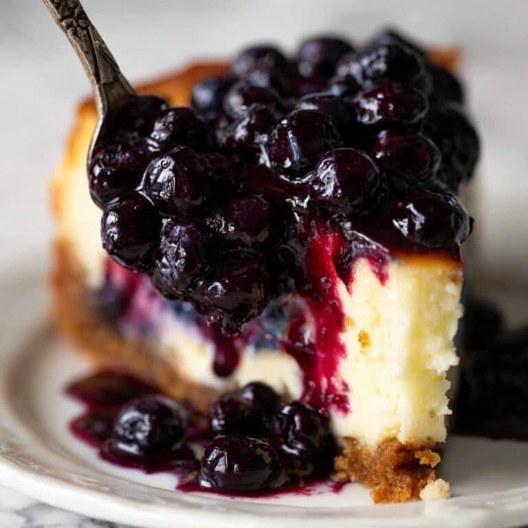 Blueberry Cheesecake with Blueberry Sauce Topping Recipe
